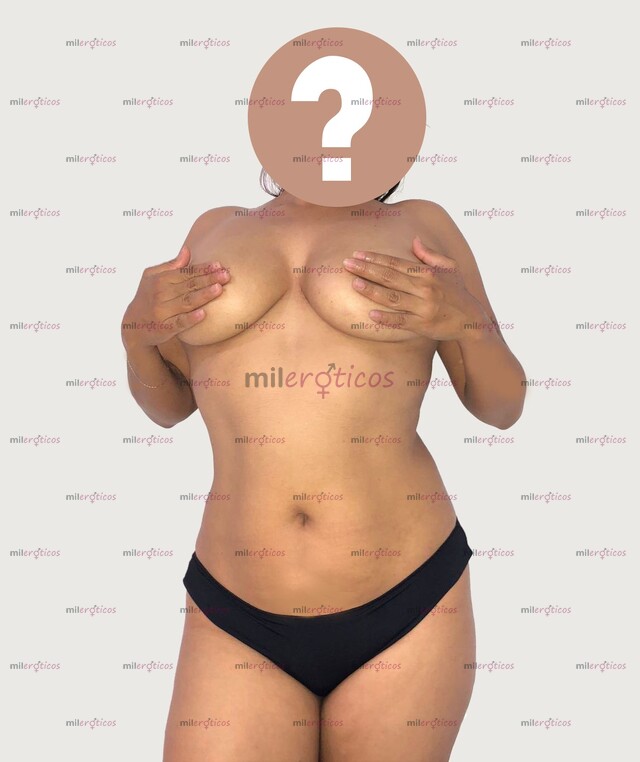 FOTOS DE MUJER EXUBERANTE DE HERMOSA SONRISA Y CUERPO DE DIOSA