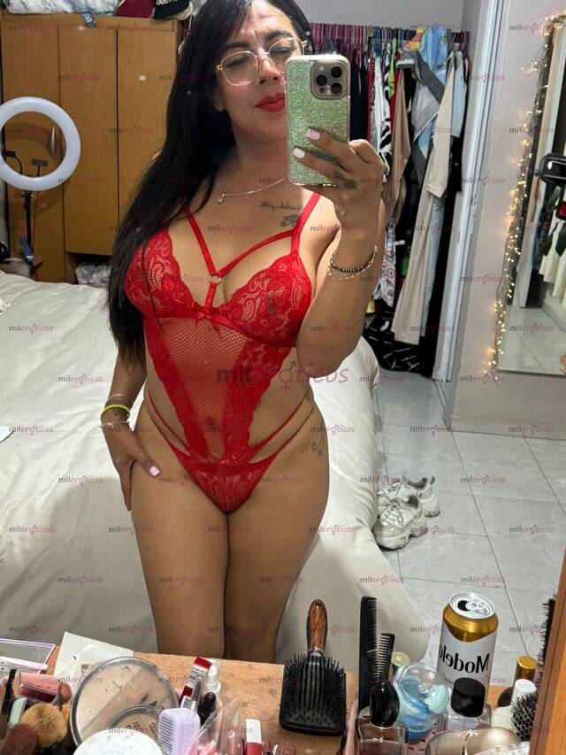 FOTOS DE LA MAS RICA Y MÁS COMPLACIENTE! CON LUGAR