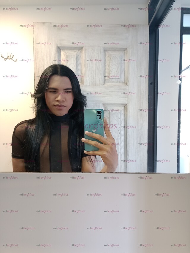 FOTOS DE FLACA Y SEXY COSTEÑA DESEOSA DE PENE AMANTE AL SEXO ,COMPLACIENTE