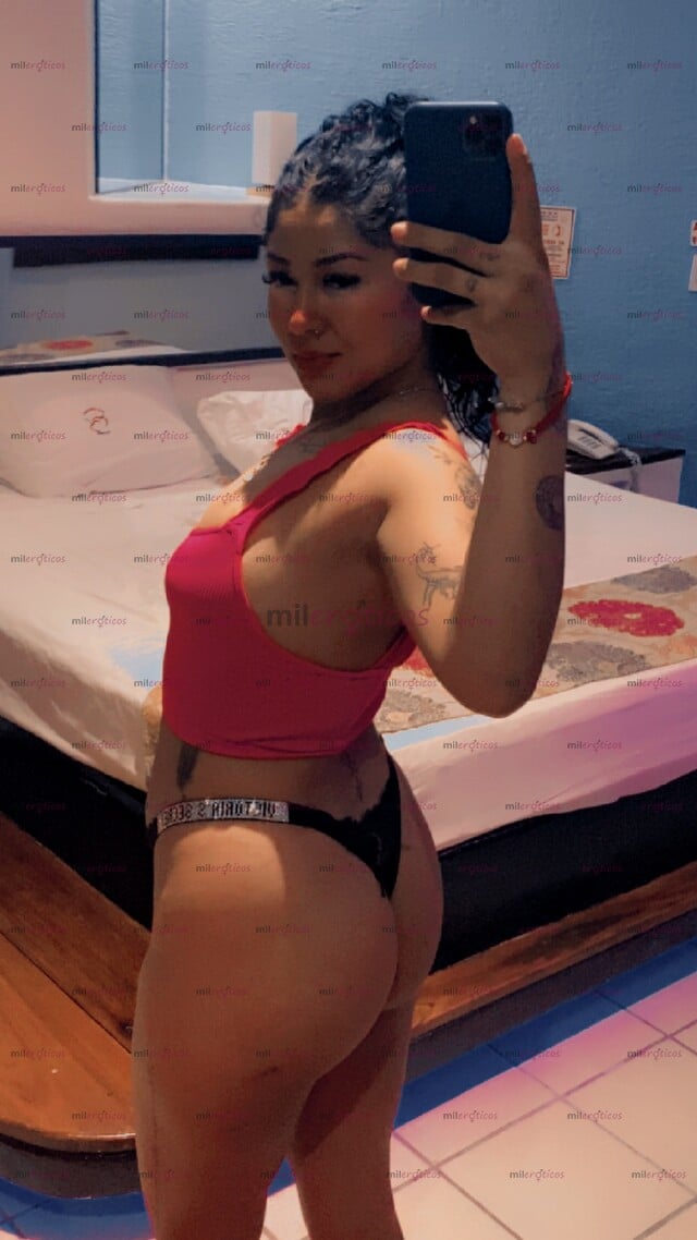FOTOS DE HOLA AMOR SOY NUEVA EN EL AMBIENTE QUIERA PASARLA RICO 19 AÑOS