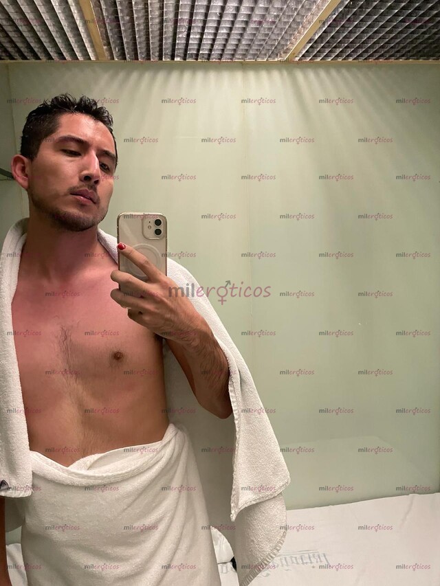 FOTOS DE ESCORT Y MASAJISTA FLACO, PASIVO Y NALGON