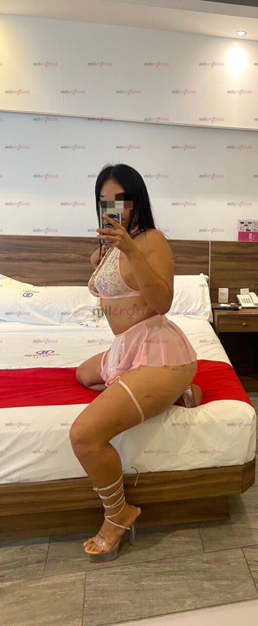 FOTOS DE TE VOY A DESLECHAR CON UNOS RICOS SENTONES TE VA A ENCANTAR COMO ME MUEVO