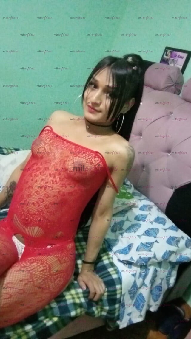 FOTOS DE TOCAME HAZME TUYA Y DEJA VOLAR TÚ IMAGINACIÓN CON ESTA HERMOSA FLACA CHUPONA