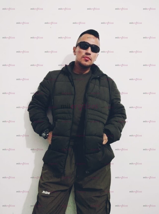 FOTOS DE EXPERIMENTA Y SIENTE EL MEJOR BESO NEGRO COTACTAME YA