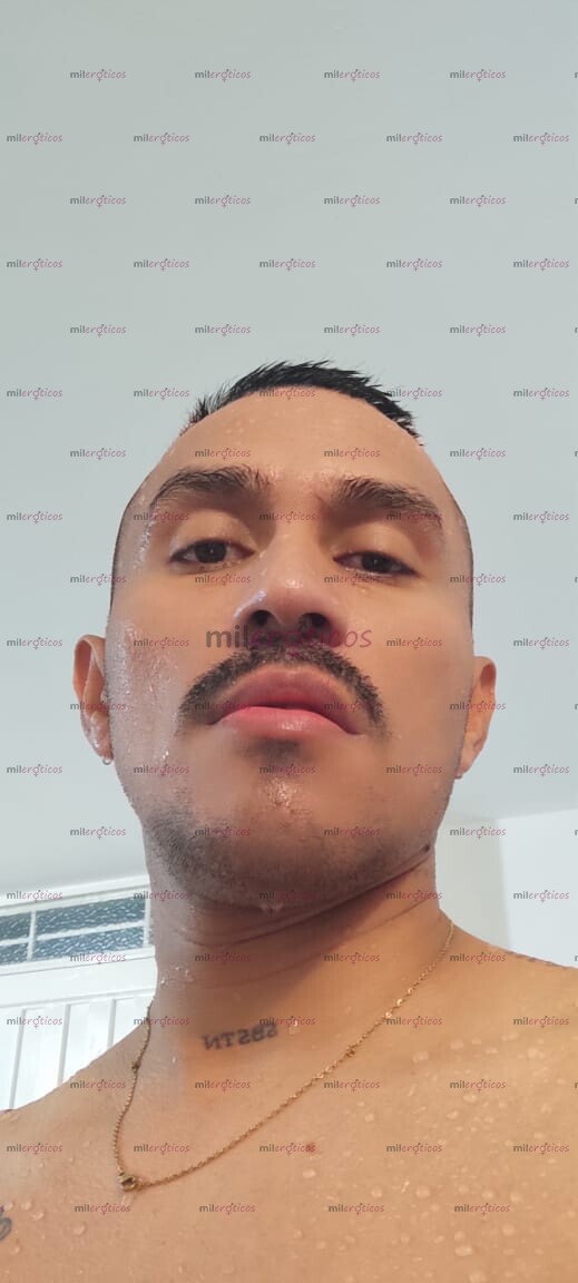 FOTOS DE EXPERIMENTA Y SIENTE EL MEJOR BESO NEGRO COTACTAME YA