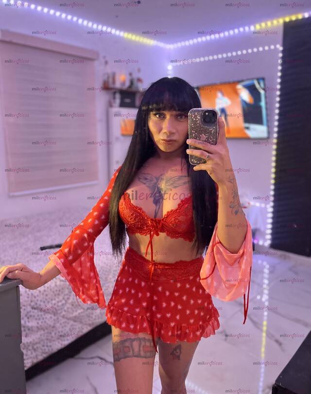 FOTOS DE PARTY TONIGHT ! FUCK ME MY ASS ! DISPONIBLE ! BIG ASS AND DELICIUOS TRANNY!