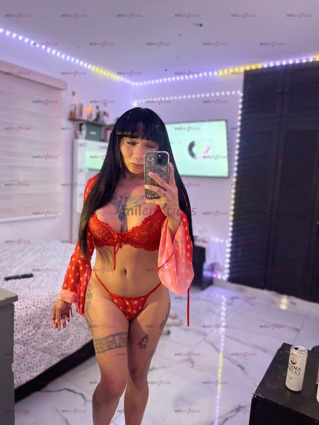 FOTOS DE PARTY TONIGHT ! FUCK ME MY ASS ! DISPONIBLE ! BIG ASS AND DELICIUOS TRANNY!