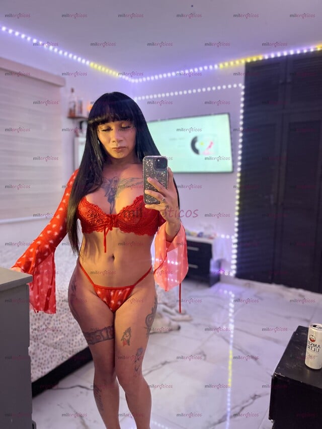 FOTOS DE PARTY TONIGHT ! FUCK ME MY ASS ! DISPONIBLE ! BIG ASS AND DELICIUOS TRANNY!