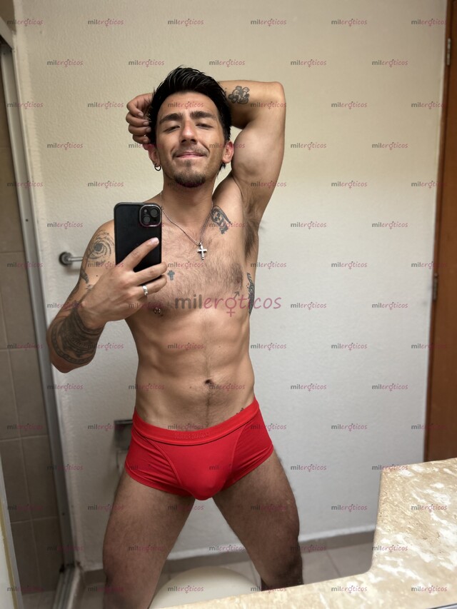 FOTOS DE CHILANGO DE VERGA GRUESA. EN EL CULO O EN LA BOCA? TE PREÑÓ!