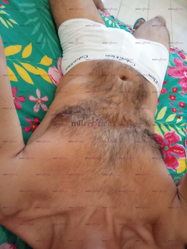 FOTOS DE CHAVO MADURO VARONIL VELLUDO DISCRETO ,DEPORTISTA Y MUY SENSUALON