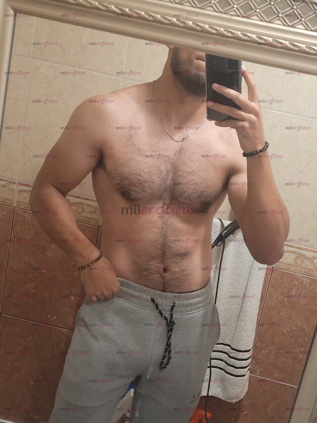 FOTOS DE HETERO CON CUERPO DE GYM, FOTOS Y VÍDEOS REALES, HÁBLAME.