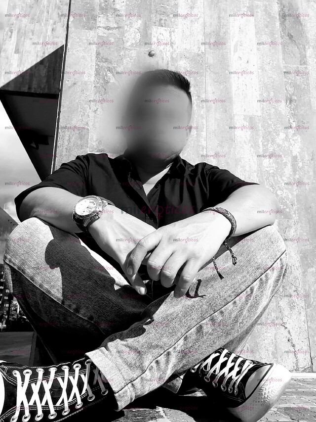 FOTOS DE HOMBRE MADURO OFRECE MASAJES O COMPAÑÍA A DAMAS