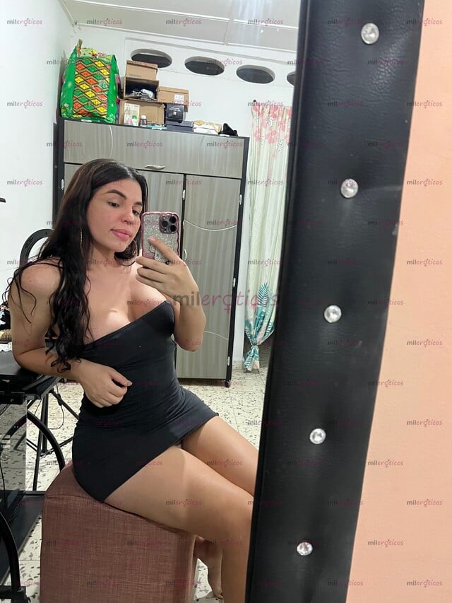 FOTOS DE MUY FEMENINA Y CALIENTE NOS PODEMOS COMER MUY DELICIOSO DISPONIBLE PARA TI