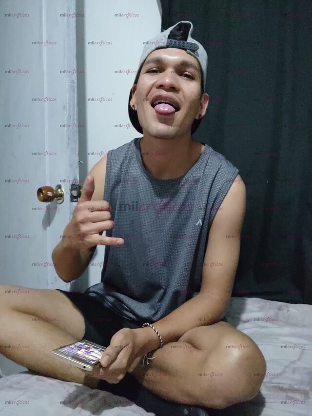 FOTOS DE HOLA SOY JEFFRY. NUEVO EN LA CIUDAD (ACTIVO VERSÁTIL) 23AÑOS POLLO CALIENTE