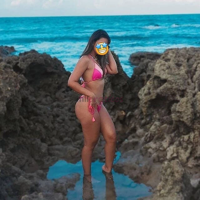 Ola meu nome e isabela tenho 34 anos sou uma linda aconpanhante atendo na cidade de duque de caxias no meu apartamento faco atendimento fora tbm valor...