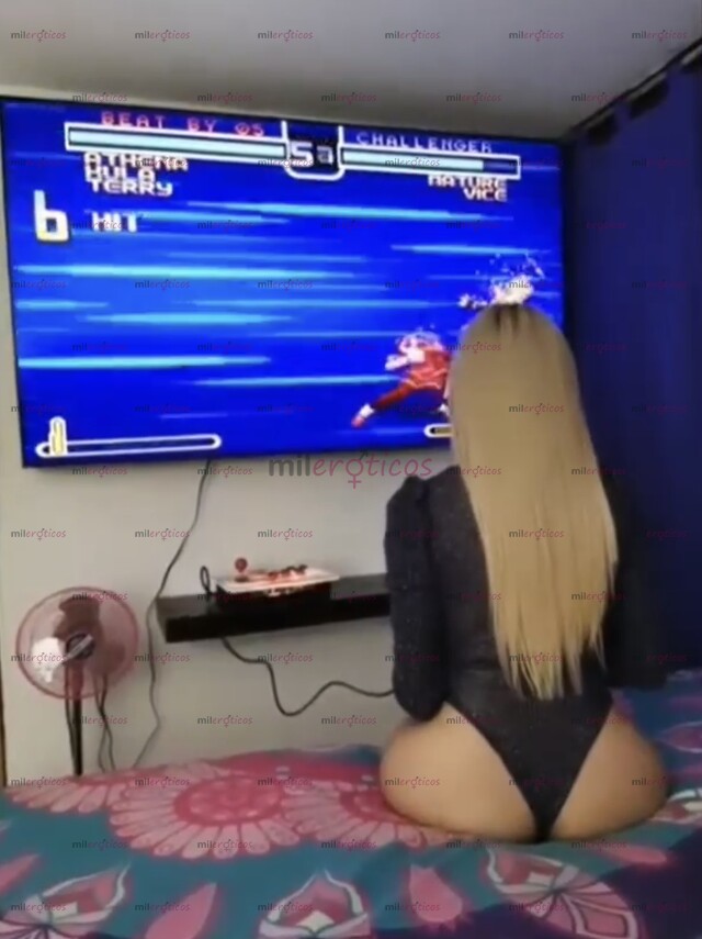 FOTOS DE ME ENCANTA QUE ME FOLLEN Y ME HAGAS TU PERRITA VEN DAME TU LECHE ! JUEGO DE ROL!