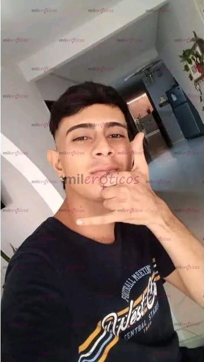 FOTOS DE BRIAN, 22 AÑOS... FULL ARRECHO LECHERO VÉRSATIL 19 CM