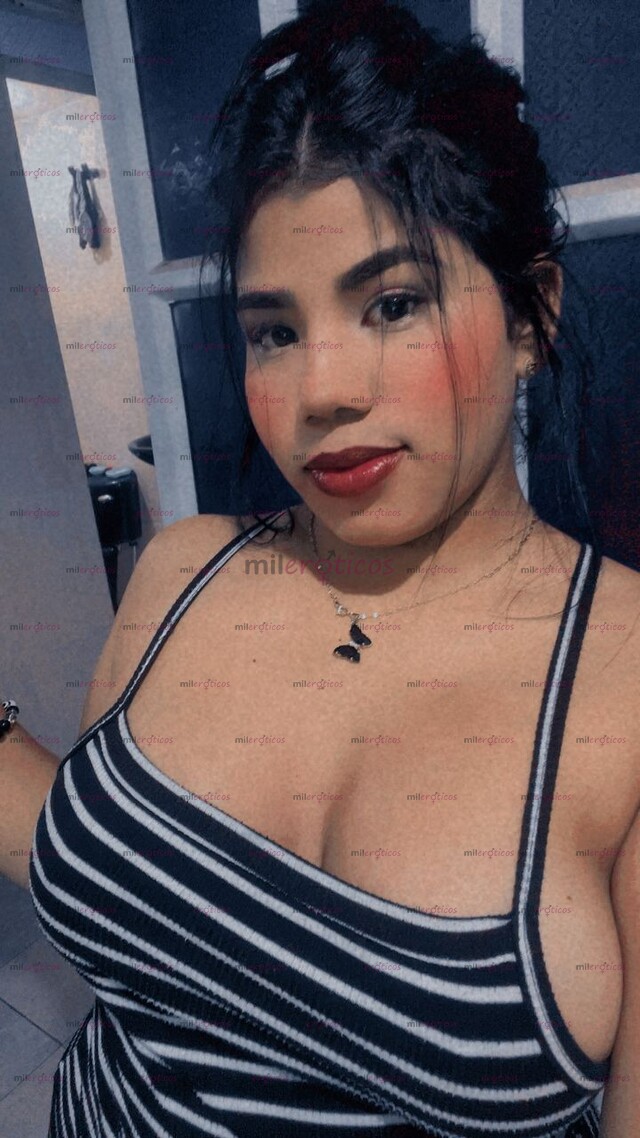 FOTOS DE LUNA SOY UNA HERMOSA JOVENCITA, ADICTA AL SEXO