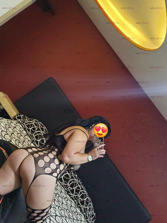 FOTOS DE GUAPA MADURITA CURVY MUY COMPLACIENTE PARA TI PAPI
