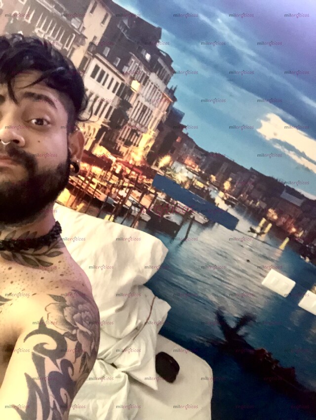 FOTOS DE CHICO LATINO. POR POCOS DÍAS SEXO FULL CULION AL 1000
