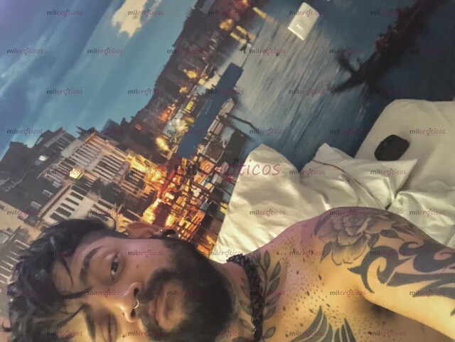 FOTOS DE CHICO LATINO. POR POCOS DÍAS SEXO FULL CULION AL 1000