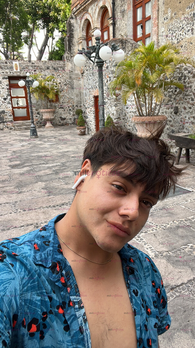 FOTOS DE CITA CON EL MÁS SEXY, JOVEN, HORNY Y LISTO PARA ACOMPAÑARTE!