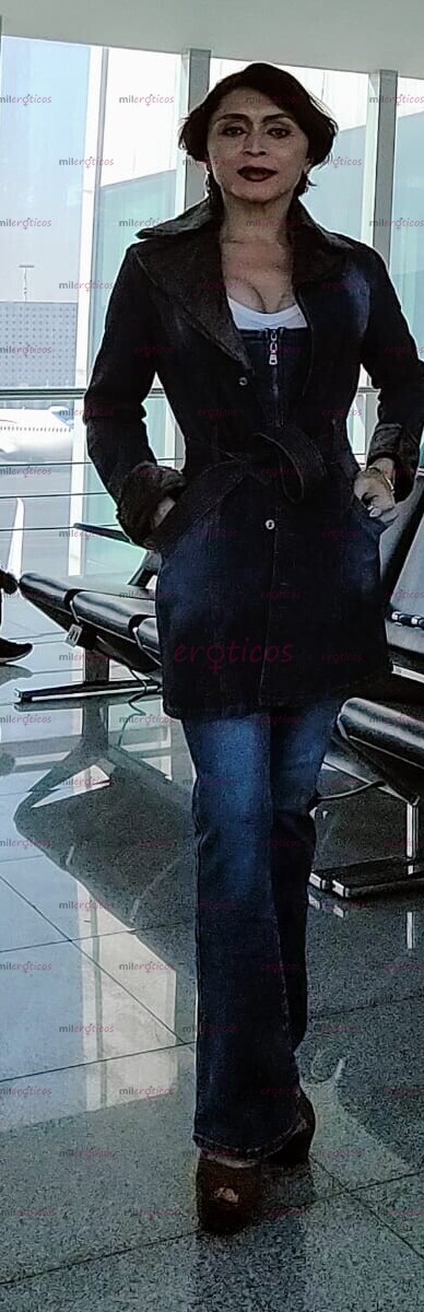 FOTOS DE MADURA EDUCADAFIT, COMPLACIENTEARDIENTE,MUJERTRANSGENERO