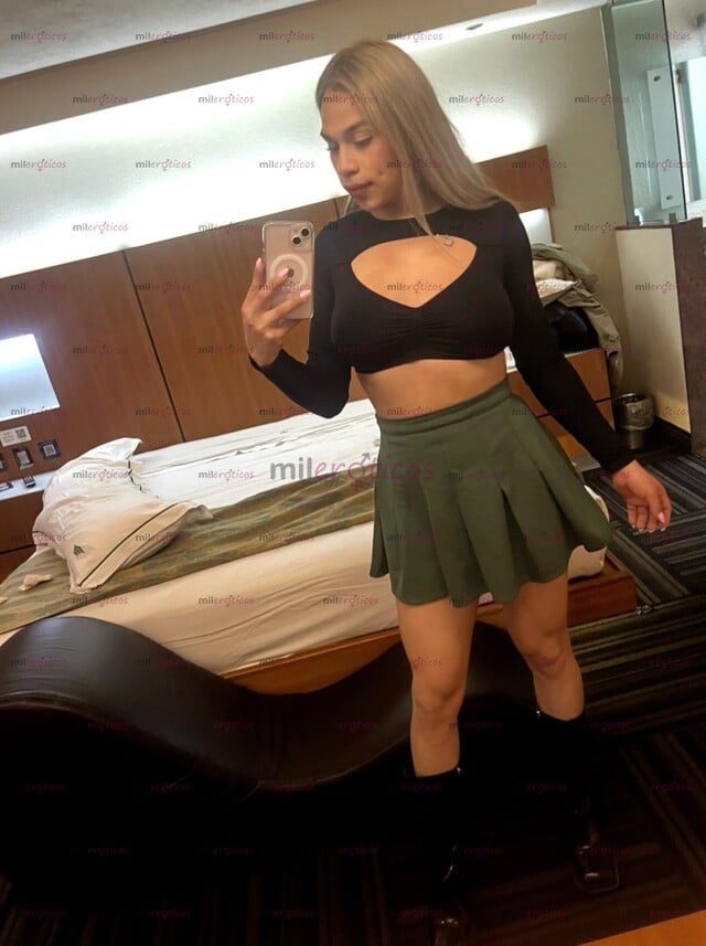 FOTOS DE LINDA RUBIA SÚPER CALIENTE CON LUGAR Y CARIÑOSA CON GANAS DE LECHITA