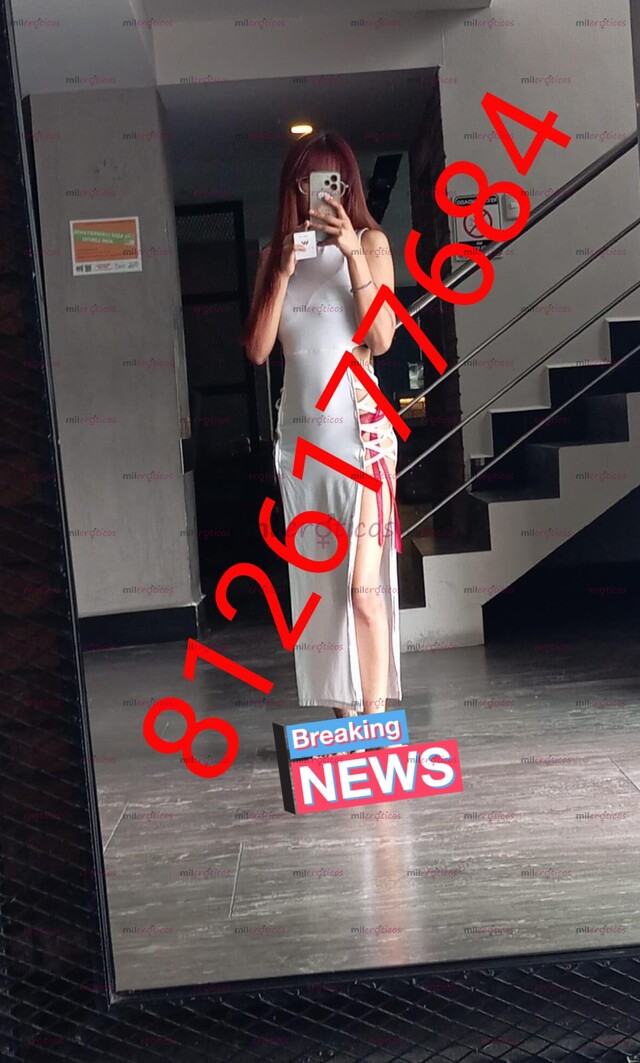 FOTOS DE MARCELA, FLAQUITA FETICHISTA ME ENCANTA COMÉRMELA TODA SUPER FLEXIBLE