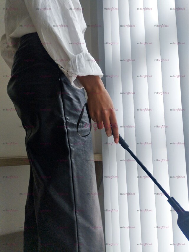 FOTOS DE GODDESS FIBONACCI, COME AT MY FEET FETISHES & BDSM