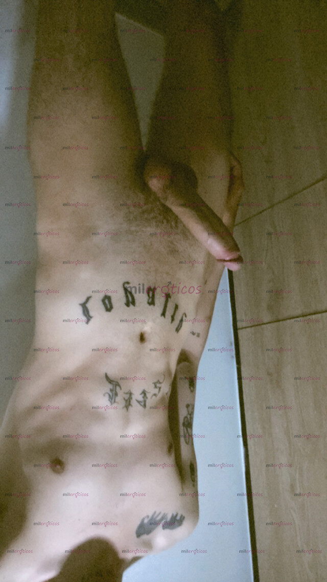 FOTOS DE RICO CHICO NUEVO EN LA CIUDAD, ALTO, DELGADO, TATUADO Y CON VERGA DE 20CM