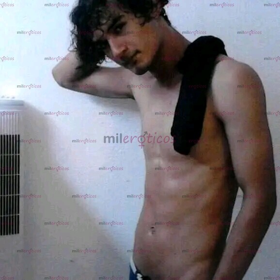 FOTOS DE CHICO DELGADO JOVEN REAL E INDEPENDIENTE