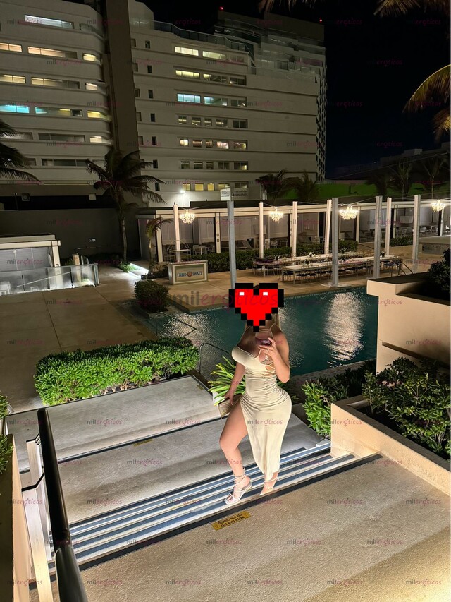 FOTOS DE HERMOSA DAMA DE COMPAÑIA MUY COMPLACIENTE