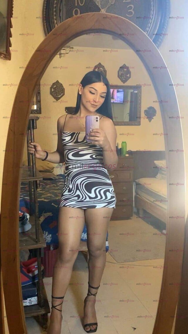 FOTOS DE SOLO VIRTUAL, VENTA DE CONTENIDO Y PARA ONLYFANS VISITA MI WEB