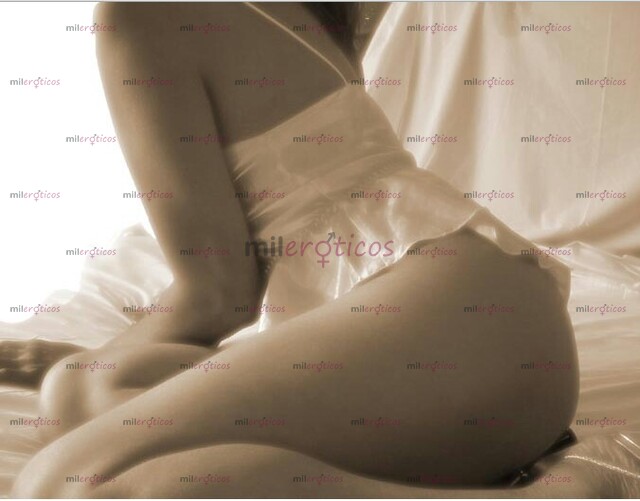 FOTOS DE SENSUALIDAD Y EROTISMO COMBINACIÓN PERFECTA PARA UN MASAJE ERÓTICO MUY RICO