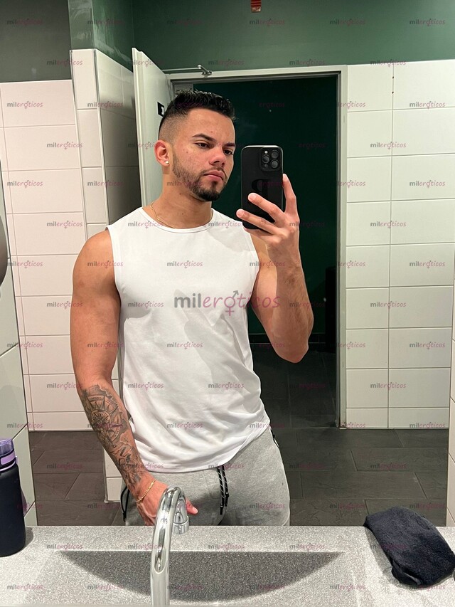 FOTOS DE COLOMBIANO CALIENTE PRIMERA VEZ EN CDMX XL ACT 100 %