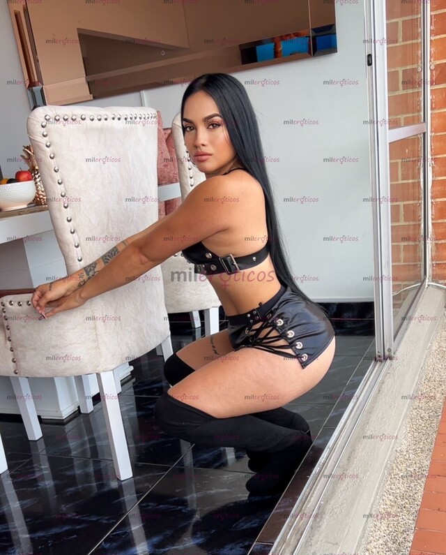 FOTOS DE NALGAS QUE TE HARÁN VENIR, CHIQUITA Y CERRADITA, MAMADORA DE LUJO