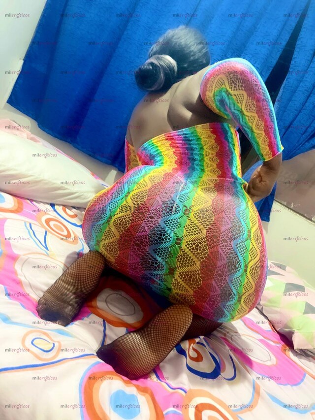 FOTOS DE MORENITA FULL COMPLACIENTE COM GANAS DE MAMARLO DURO Y SU ABE