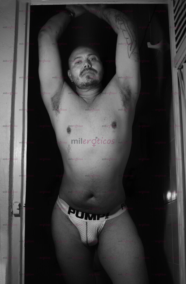 FOTOS DE CORTES DE PELO , DEPILACIÓN MASCULINA Y SENSUALIDAD: DESCUBRE AL NAKED BARBER