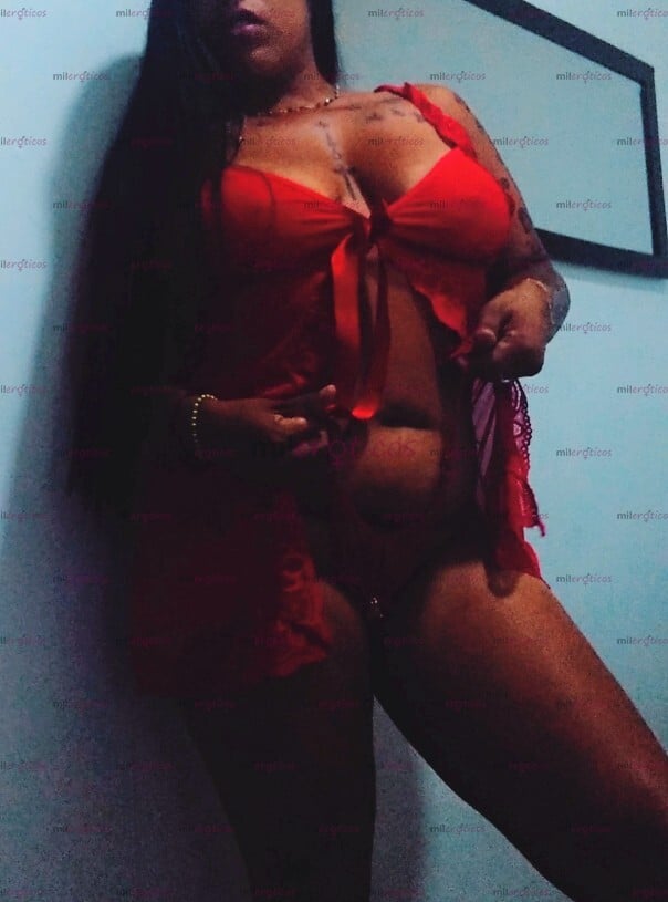 FOTOS DE LINDA CHANEL EXÓTICA CALEÑA VAGINA PEQUEÑA Y CHUPADORA