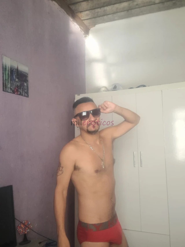 Afim de um sexo gostoso com um homem safado pirocudo e metedor chama ai nao vai se arrepender se esta cansado de garotos enfimum homem maduro companhe...