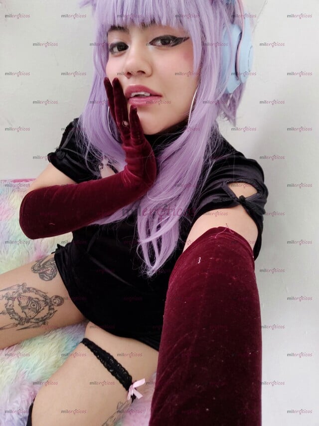 FOTOS DE DELICIOSA CHICA KAWAII COMPLACIENTE EN COSPLAY