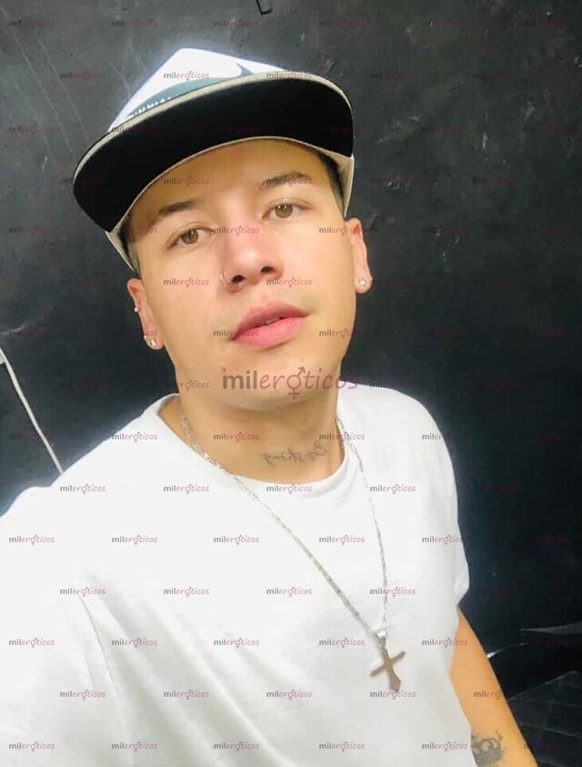 FOTOS DE SOLO DOMICILIOS, CHICO DE 23 AÑOS, DISCRETO Y DESCOMPLICADO. MORBOSO Y CALIENTE