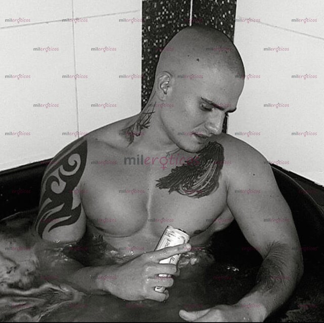 FOTOS DE COLOMBIANO CALIENTE XL CON GANAS DE DIVERSIÓN