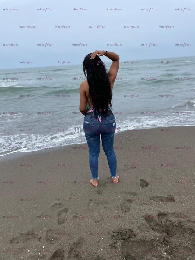 FOTOS DE SANDRA MORENA CULONA Y CALIENTE CON GANAS DE HACERTE VENIR RICO