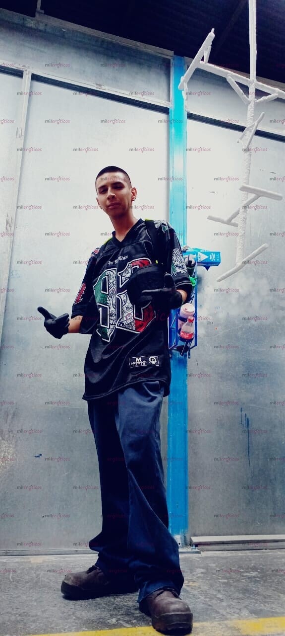 FOTOS DE HOMBRE DE 19 AÑOS SUPER HOT PARA PASAR EL RATO