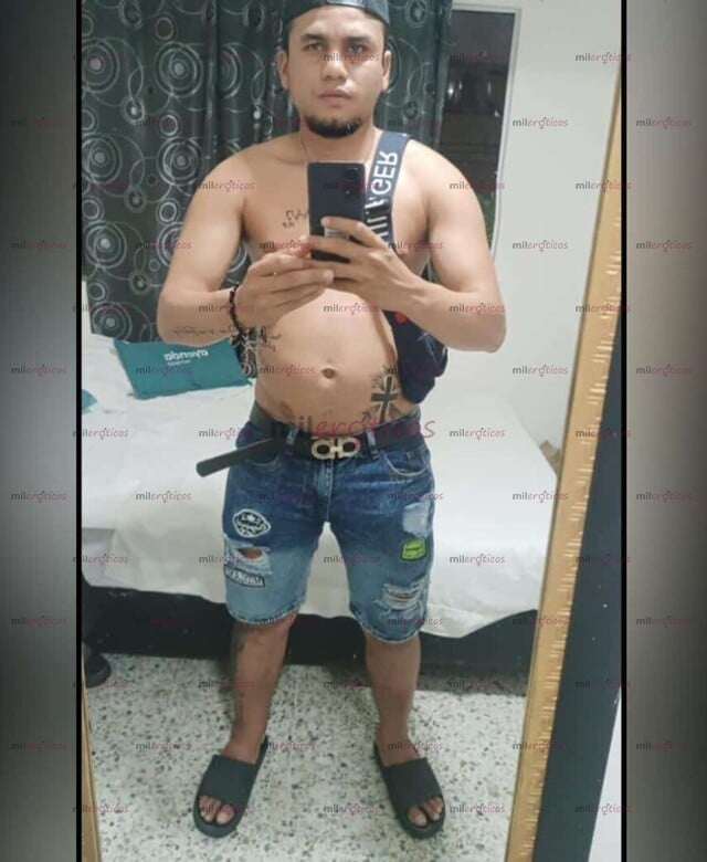 FOTOS DE TRÍOS ME CULEO A TU MUJER MACHO ACTIVO CARTAGENERO 25 CM LE CHUPO LA CHUCHA