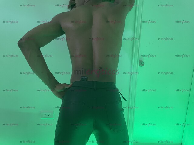 FOTOS DE MORENO ARRECHO 100% COMPLACIENTE NUEVO EN TU CIUDAD