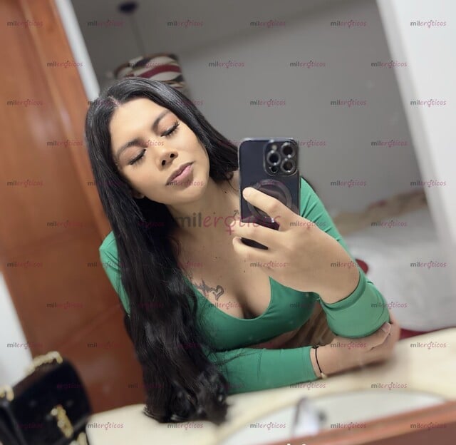 FOTOS DE LA MÁS FEMENINA DEL PORTAL, DE VISITA ACTIVA O PASIVA