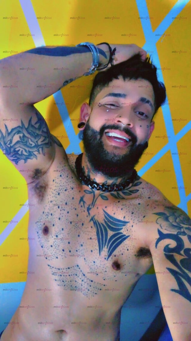 FOTOS DE MACHO DE BUENA VERGA Y BUEN CULO BUEN CUERPO VERSÁTIL